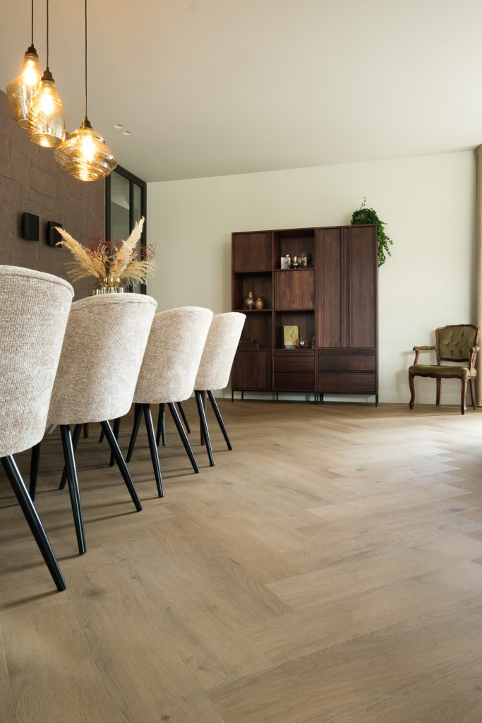 FC Line Exclusive 38 Visgraat DB5